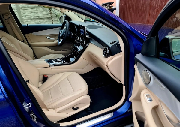 Mercedes-Benz GLC cena 174700 przebieg: 97000, rok produkcji 2018 z Kielce małe 781